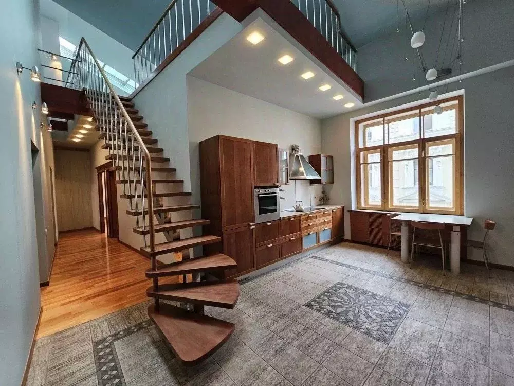 5-к кв. Москва ул. Остоженка, 5 (327.4 м) - Фото 1