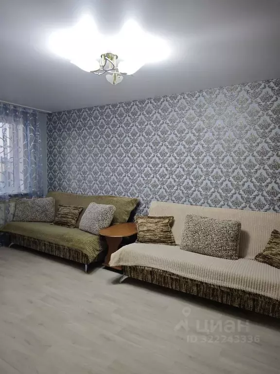 3-к кв. Башкортостан, Салават ул. Калинина, 48 (73.0 м) - Фото 0