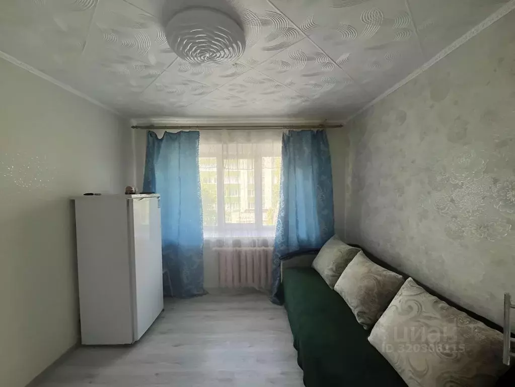Комната Курганская область, Курган ул. МАКСИМА ГОРЬКОГО, 32 (17.0 м) - Фото 0