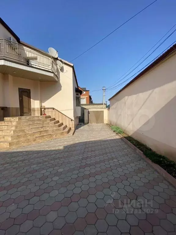 Дом в Дагестан, Махачкала туп. 2-й Декоративный, 3 (220 м) - Фото 1