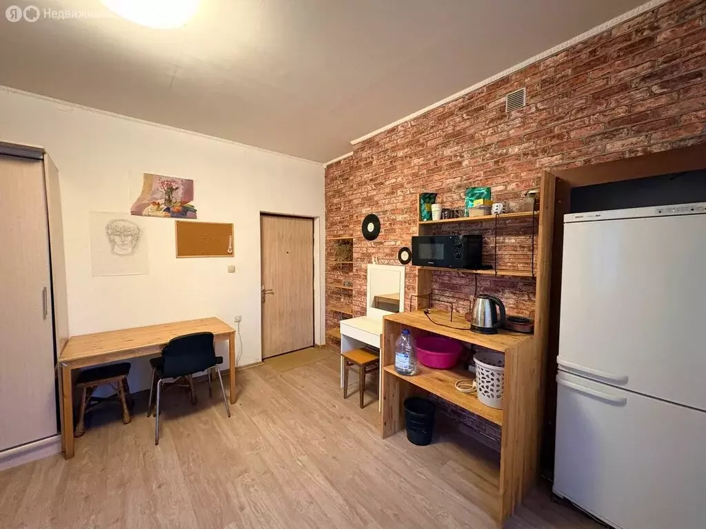 1к в 7-комнатной квартире (16.6 м) - Фото 2