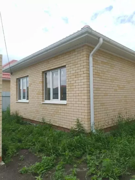 Дом в Краснодарский край, Динской район, Южно-Кубанское с/пос, пос. ... - Фото 1