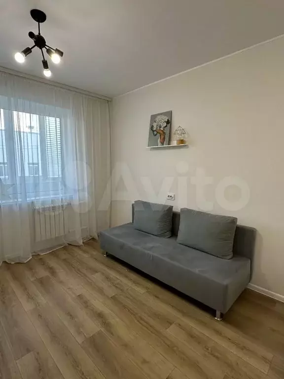 1-к. квартира, 40 м, 7/10 эт. - Фото 1