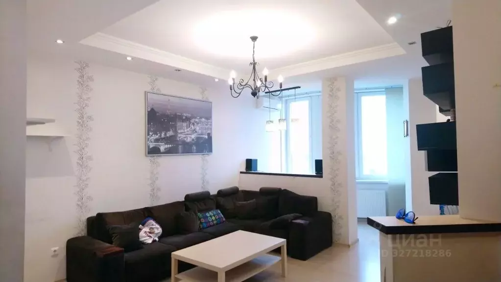 3-к кв. Калининградская область, Калининград ул. Юрия Гагарина, 1 ... - Фото 1