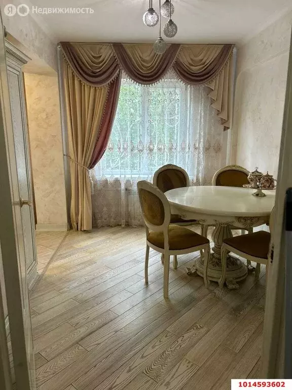 3-комнатная квартира: Краснодар, улица Гагарина, 73 (61.4 м) - Фото 1