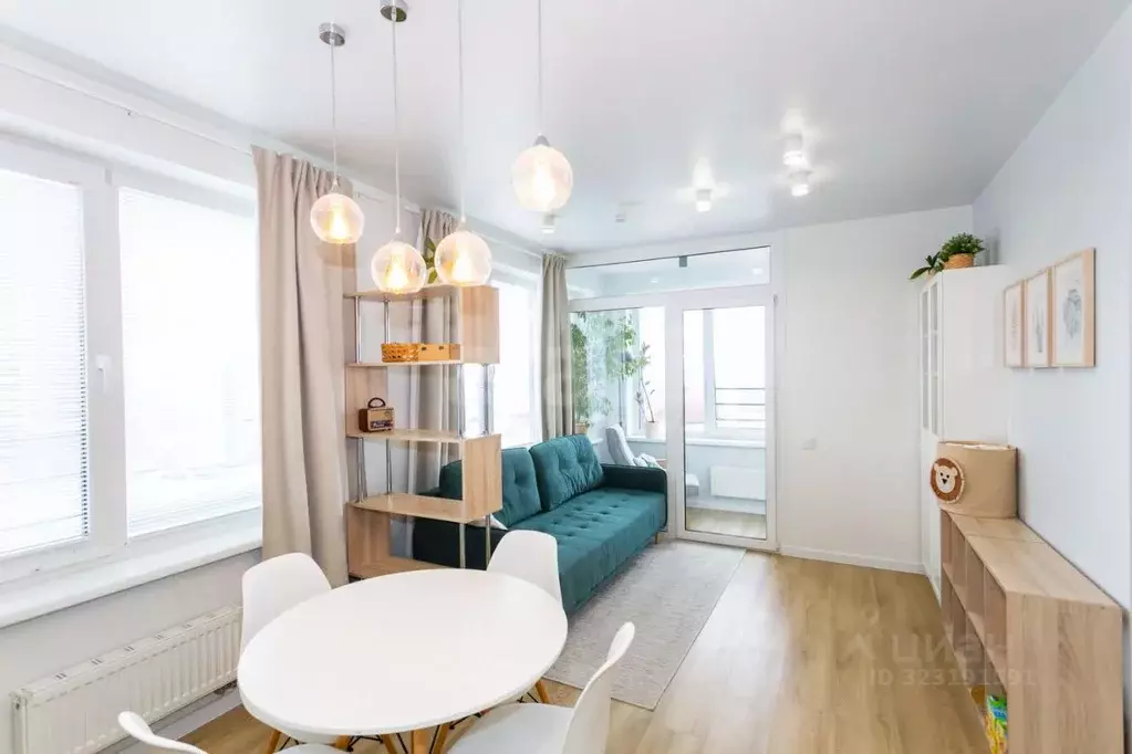 3-к кв. Новосибирская область, Новосибирск ул. Немировича-Данченко, ... - Фото 1