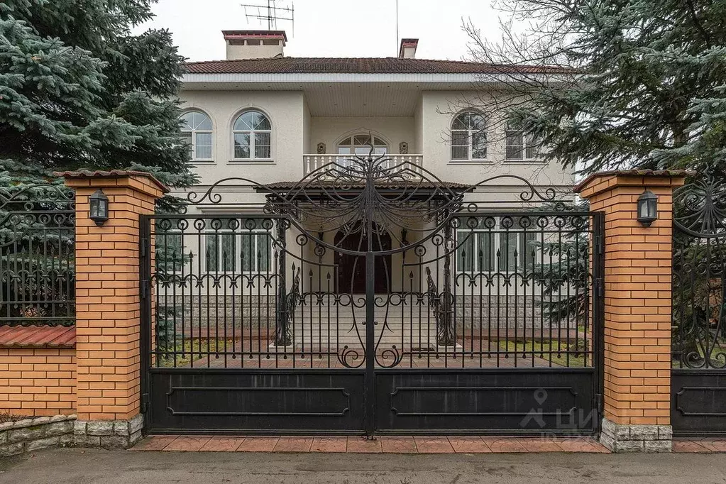 Коттедж в Москва Юровская ул., 92 (525 м) - Фото 1