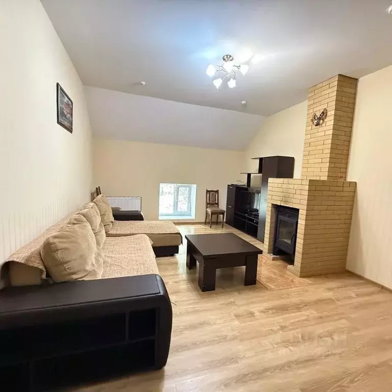 Комната Кабардино-Балкария, Эльбрусский район, с. Терскол ул. Чегет ... - Фото 1