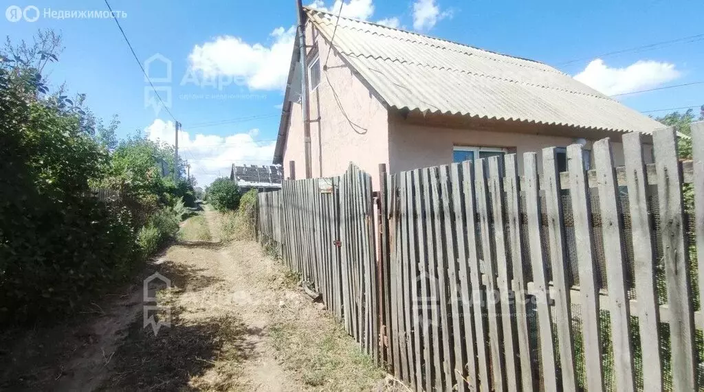 Дом в Волгоград, улица Шурухина (28.1 м) - Фото 1