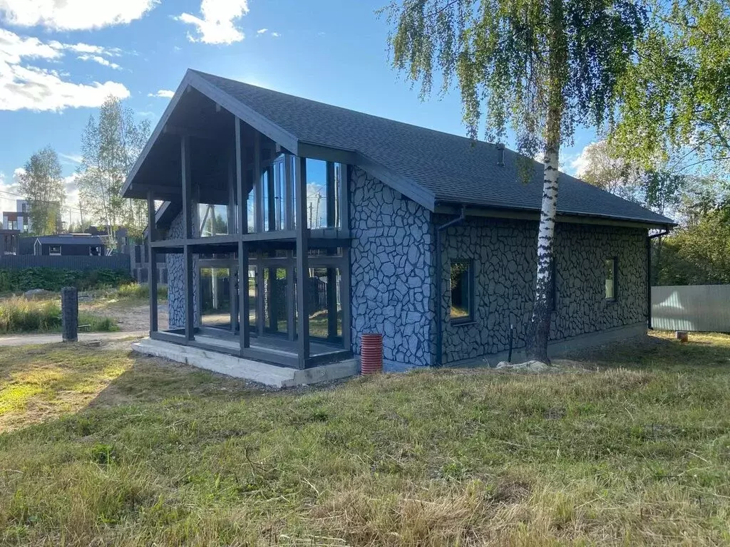 Дом в посёлок Новое Токсово, КП Токсово ОзероПарк, 1942 (300 м) - Фото 2