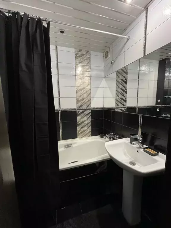 Продаётся 2-к квартира, 52.4 м - Фото 0