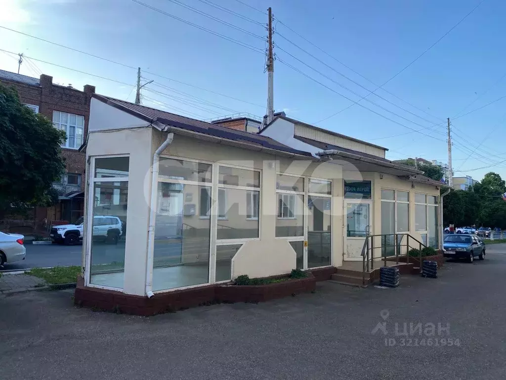 Торговая площадь в Краснодарский край, Армавир ул. Свердлова (60 м) - Фото 1