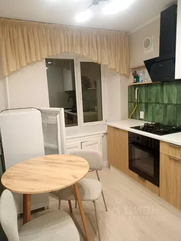 1-к кв. Татарстан, Альметьевск просп. Габдуллы Тукая, 35 (35.0 м) - Фото 1