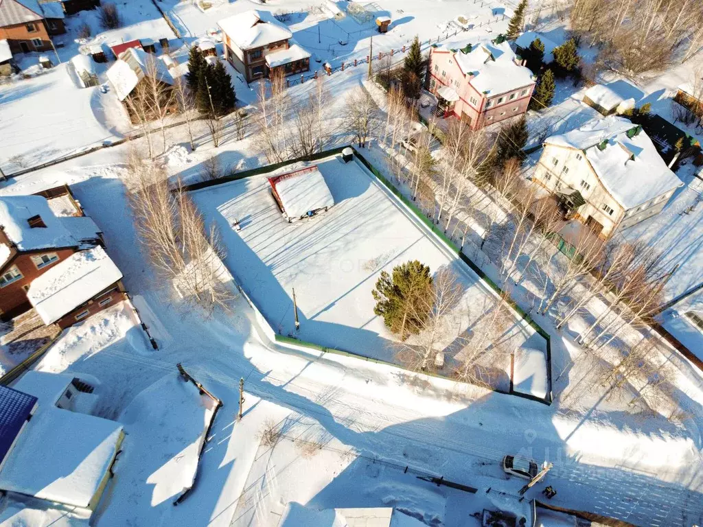 Участок в Томская область, Томск пос. Апрель, пер. Нефтяников, 28А ... - Фото 2