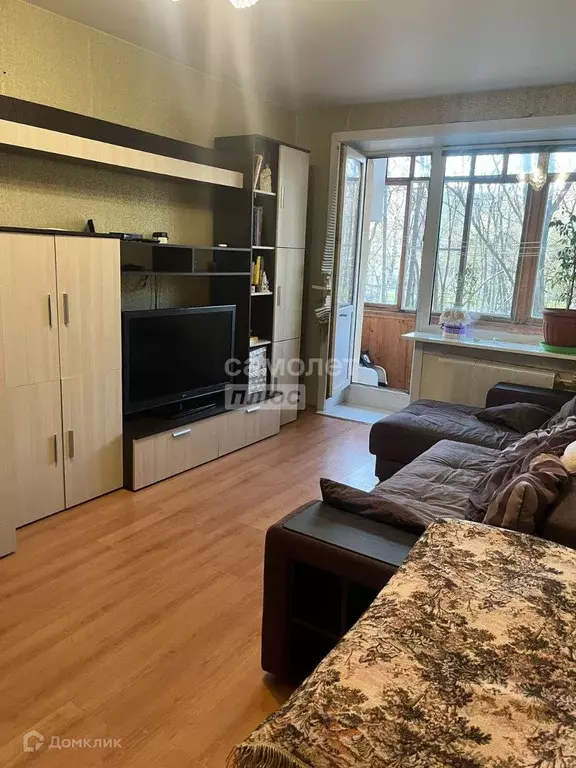 Продаётся 3-к квартира, 56.2 м - Фото 1