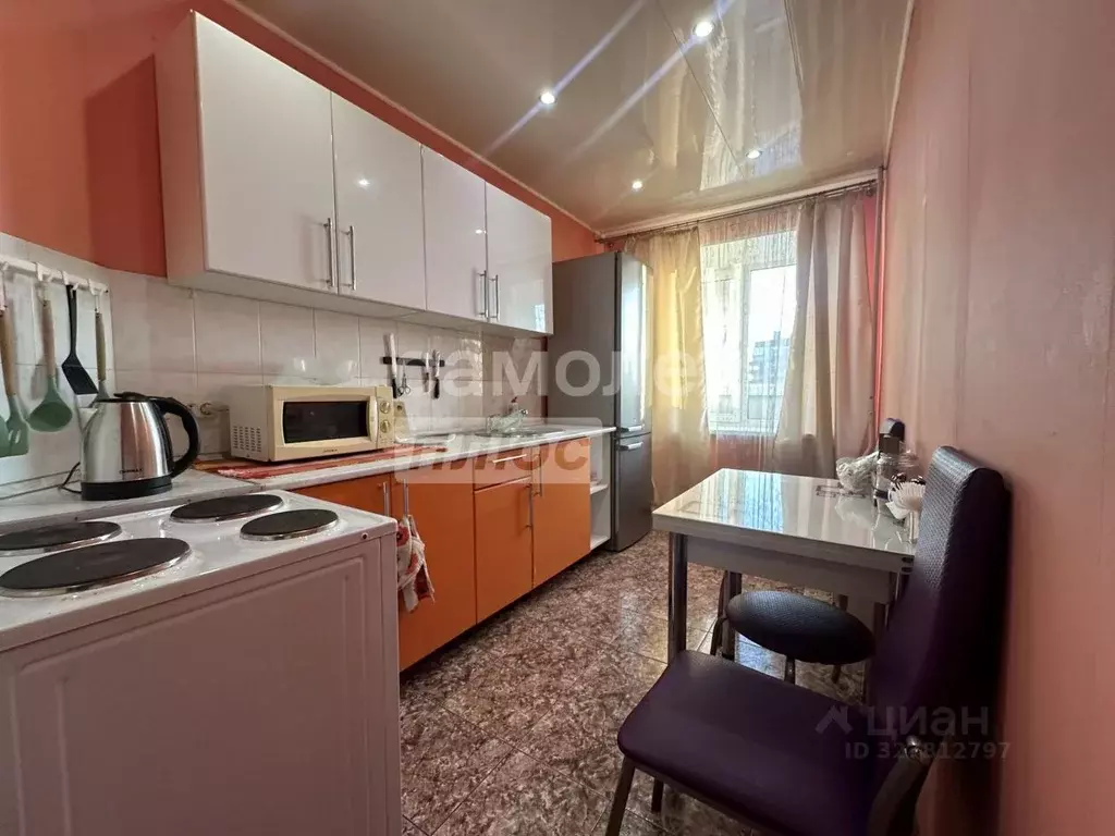 1-к кв. Свердловская область, Екатеринбург ул. Победы, 37 (35.6 м) - Фото 1