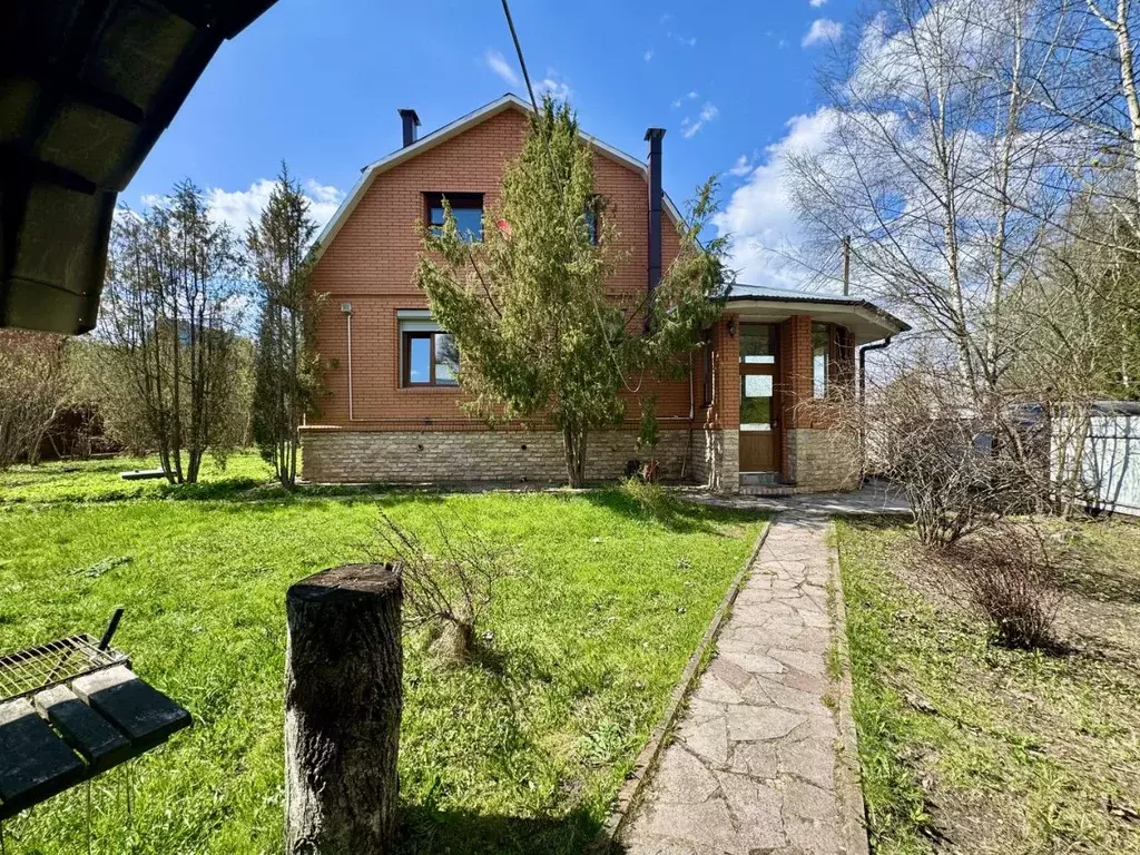 Дом в Москва д. Уварово, ул. Речная, 6Д (246 м) - Фото 1
