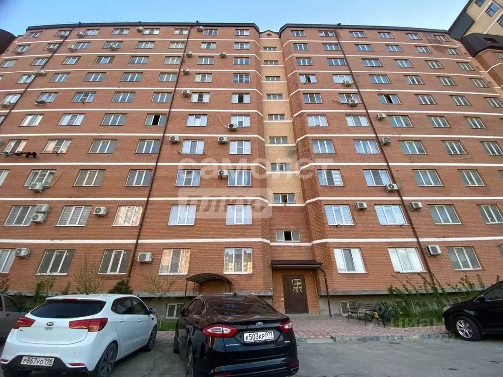 2-к кв. Дагестан, Каспийск ул. Зейнудина Батманова, 24 (103.0 м) - Фото 1