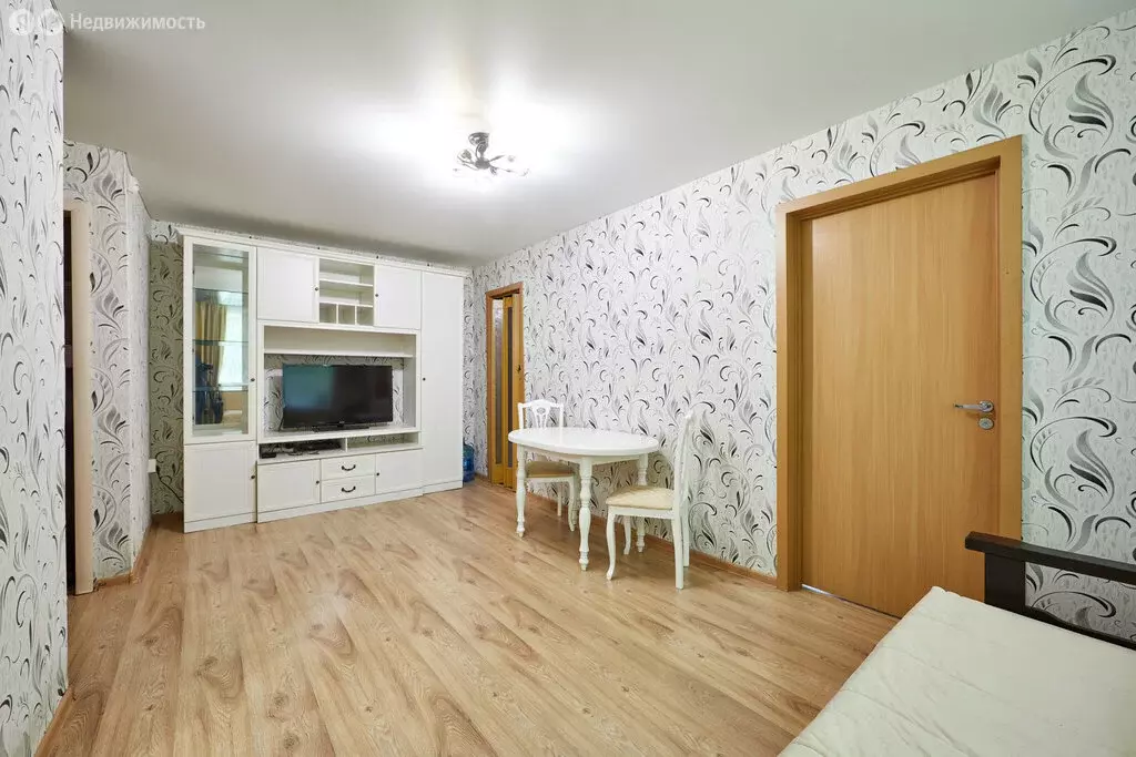 2-комнатная квартира: Челябинск, улица Героев Танкограда, 25Б (39.4 м) - Фото 0