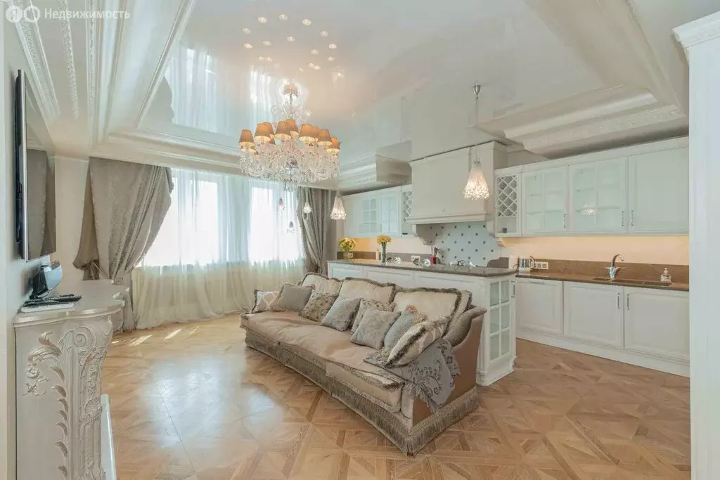 3-комнатная квартира: Владимир, Октябрьский проспект, 25 (127.6 м) - Фото 0