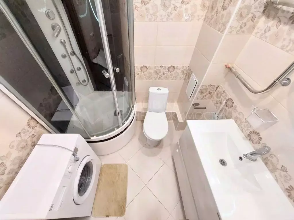 1-к кв. Тюменская область, Тюмень Кремлевская ул., 102А (37.8 м) - Фото 1