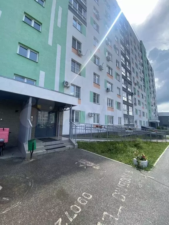 1-к. квартира, 32 м, 1/10 эт. - Фото 0