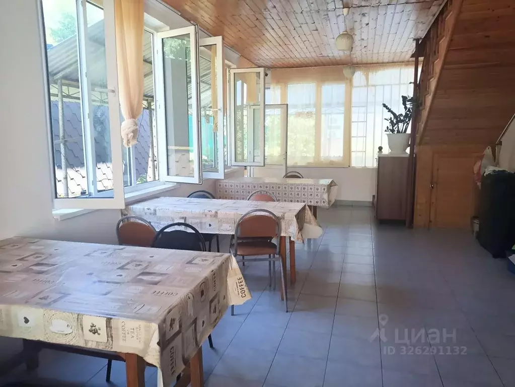 Дом в Краснодарский край, Сочи Адлер жилрайон, ул. Вегетарианская, ... - Фото 1