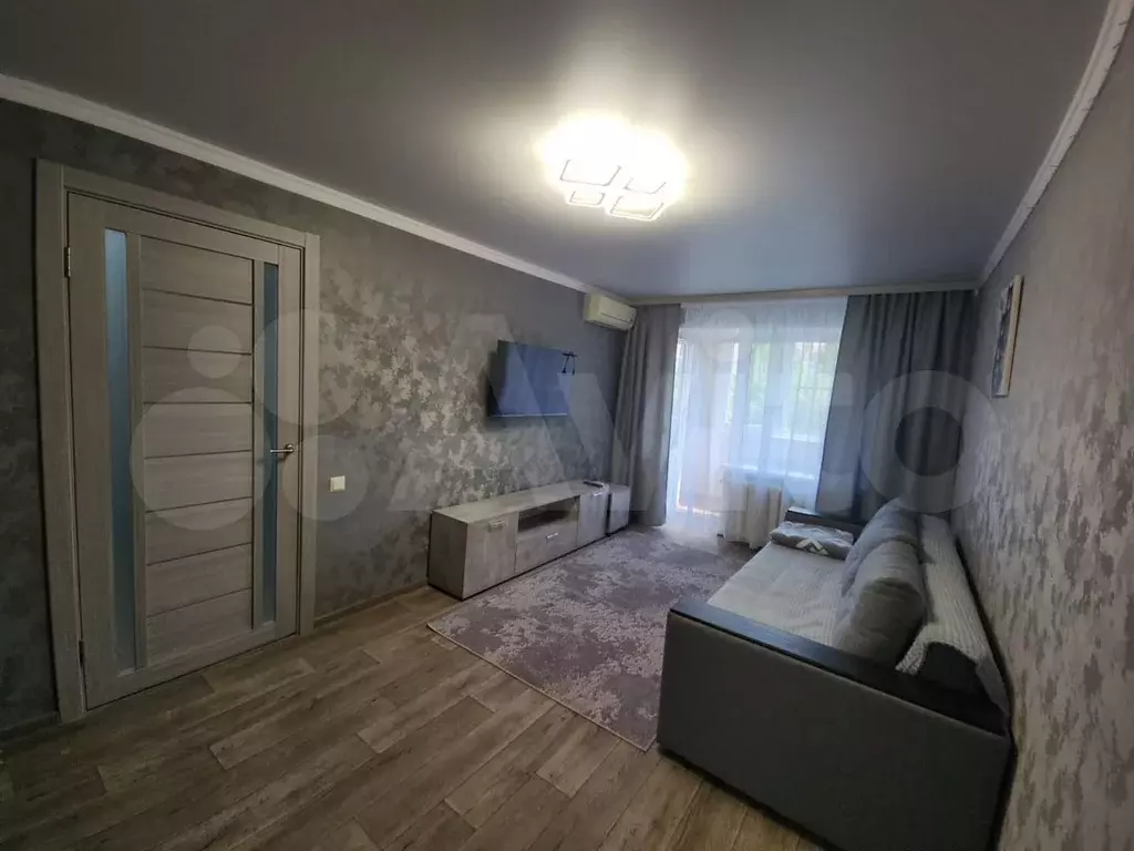 1-к. квартира, 31 м, 5/5 эт. - Фото 0