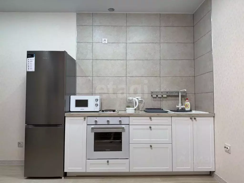 Студия Тюменская область, Тюмень ул. Эльвиры Федоровой, 1к1 (32.0 м) - Фото 1