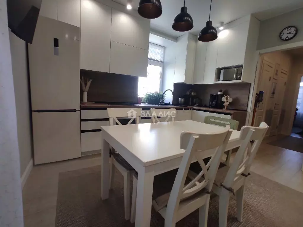 Продается 2-комнатная квартира - Фото 1