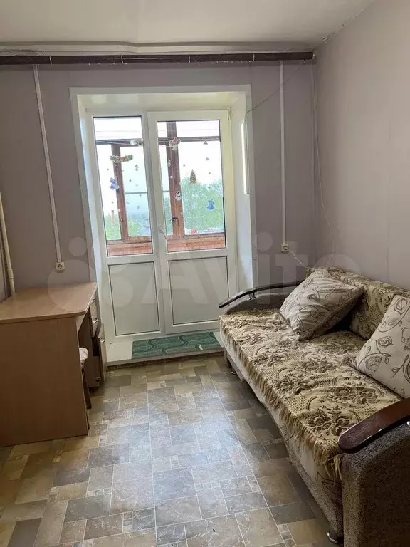 Комната 14 м в 4-к., 5/9 эт. - Фото 0