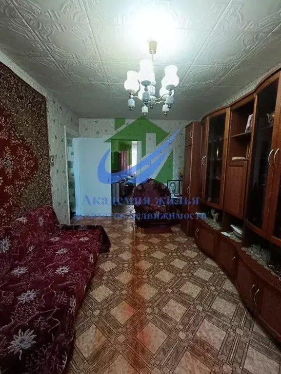 2-к кв. Оренбургская область, Орск Братская ул., 42 (43.6 м) - Фото 2