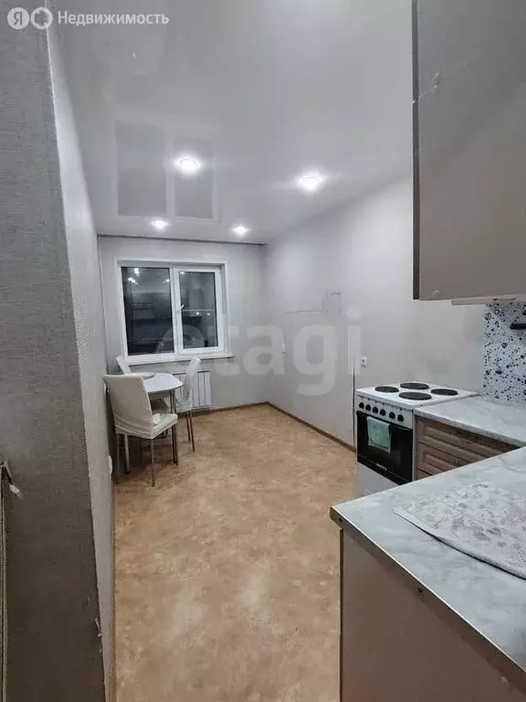 1-комнатная квартира: Алапаевск, улица Николая Островского, 2 (34 м) - Фото 2