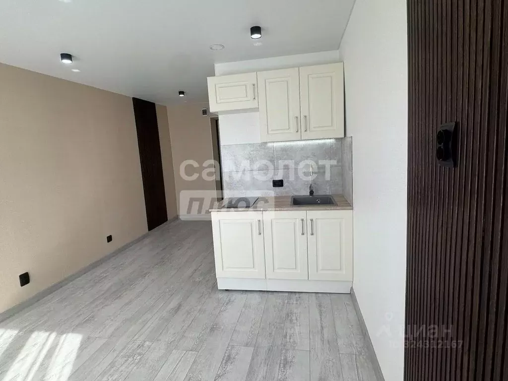 Студия Нижегородская область, Нижний Новгород ул. Кащенко, 23 (17.0 м) - Фото 2