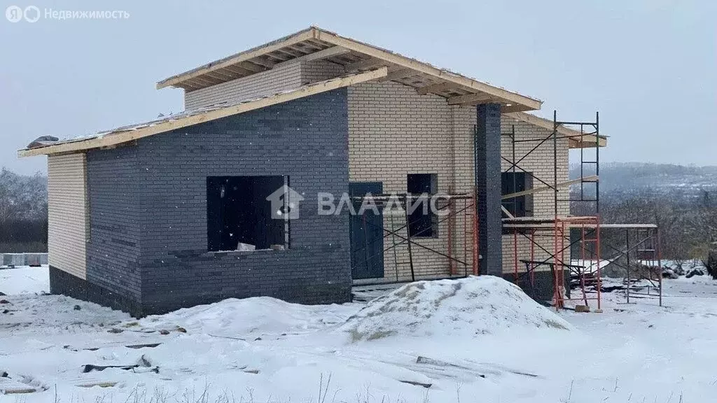 Дом в село Пушкарное, Муравский переулок (78 м) - Фото 1