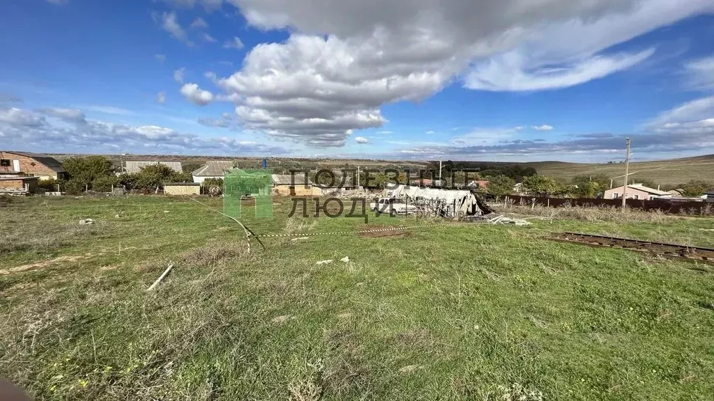 Участок в Севастополь с. Вишневое, ул. Дружбы, 7 (8.0 сот.) - Фото 2