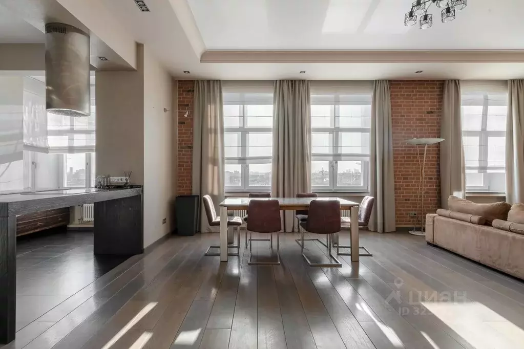 3-к кв. Москва ул. Серафимовича, 2 (130.0 м) - Фото 1