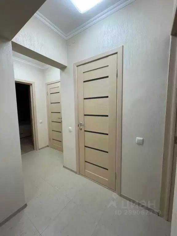 3-к кв. Крым, Симферополь ул. Лексина, 74 (80.0 м) - Фото 1