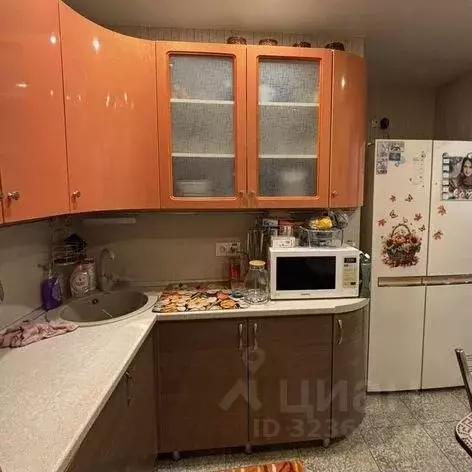 3-к кв. Нижегородская область, Нижний Новгород ул. Федосеенко, 11 ... - Фото 2