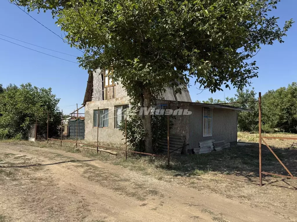 Дом в Крым, Джанкойский район, с. Победное ул. Победы, 77 (55 м) - Фото 1