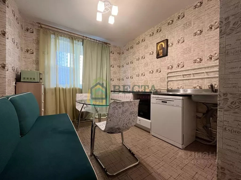 Квартира, 2 комнаты, 67.7 м - Фото 0