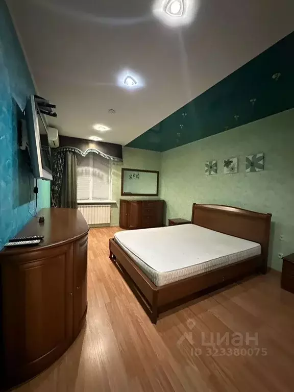 4-к кв. Волгоградская область, Волгоград ул. Землячки, 66А (110.0 м) - Фото 1