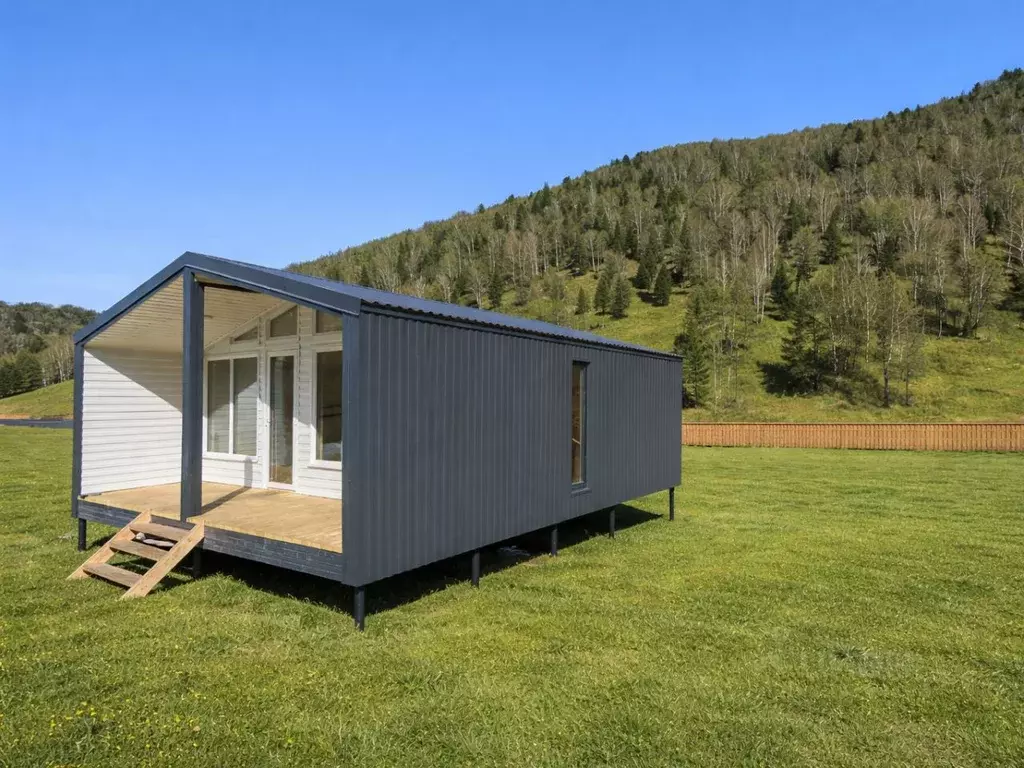 Дом в Алтай, Майминский район, с. Урлу-Аспак Куюмская ул. (36 м) - Фото 1