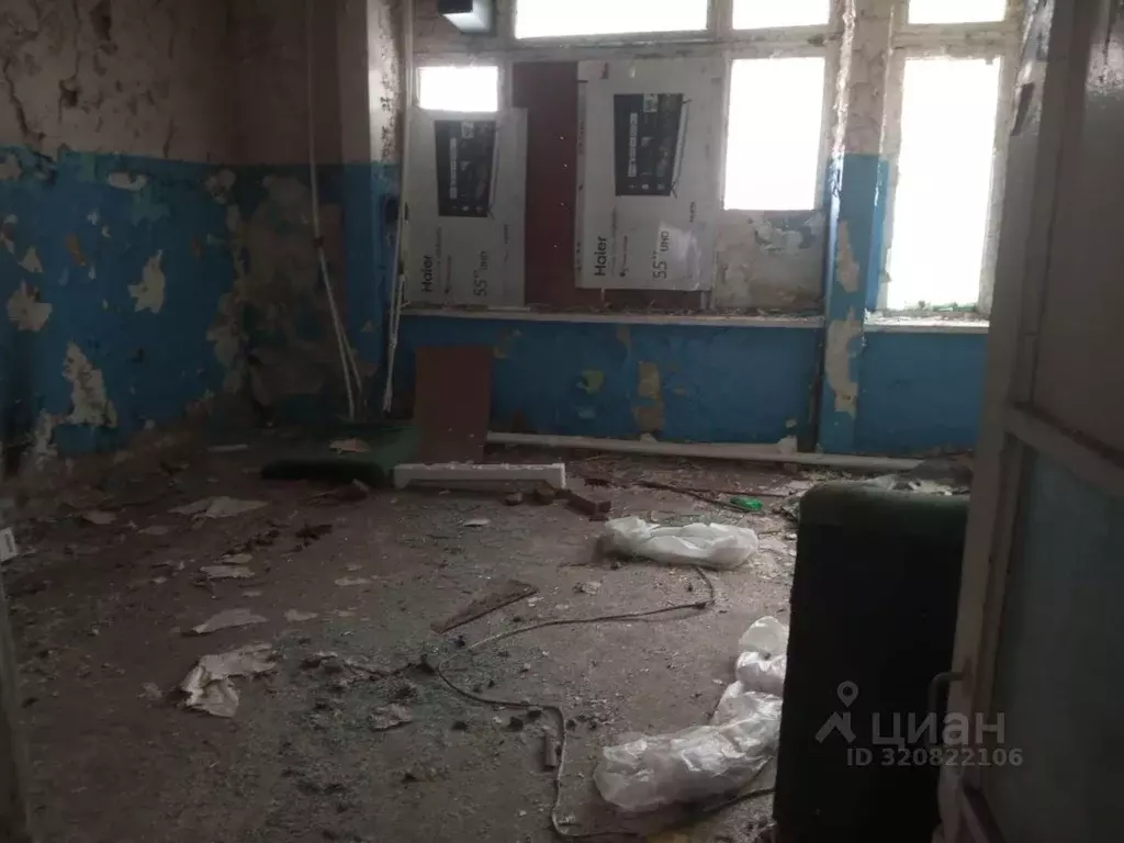 Помещение свободного назначения в Хакасия, Сорск Усть-Абаканский ... - Фото 0