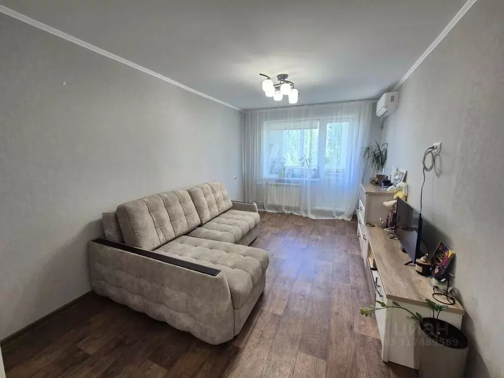 3-к кв. Самарская область, Тольятти просп. Степана Разина, 2 (65.0 м) - Фото 0