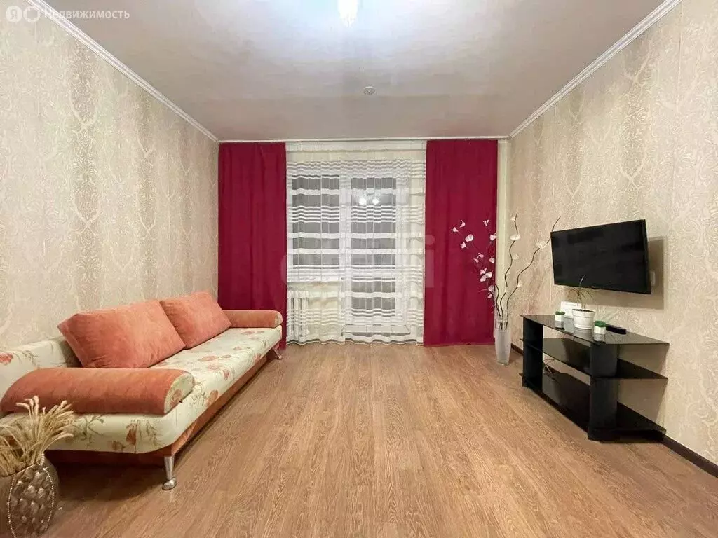 1-комнатная квартира: Альметьевск, улица Шевченко, 138 (37.3 м) - Фото 1