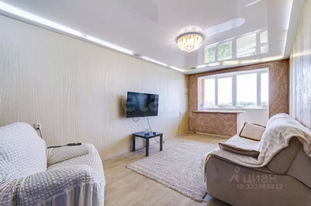 2-к кв. Иркутская область, Иркутск просп. Маршала Жукова, 42 (50.0 м) - Фото 0