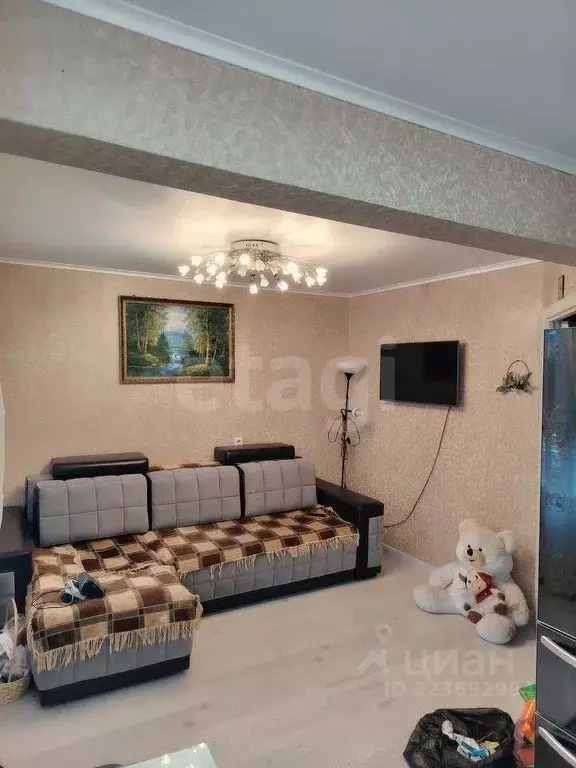 2-к кв. Брянская область, Брянск ул. Горбатова, 17 (47.5 м) - Фото 2