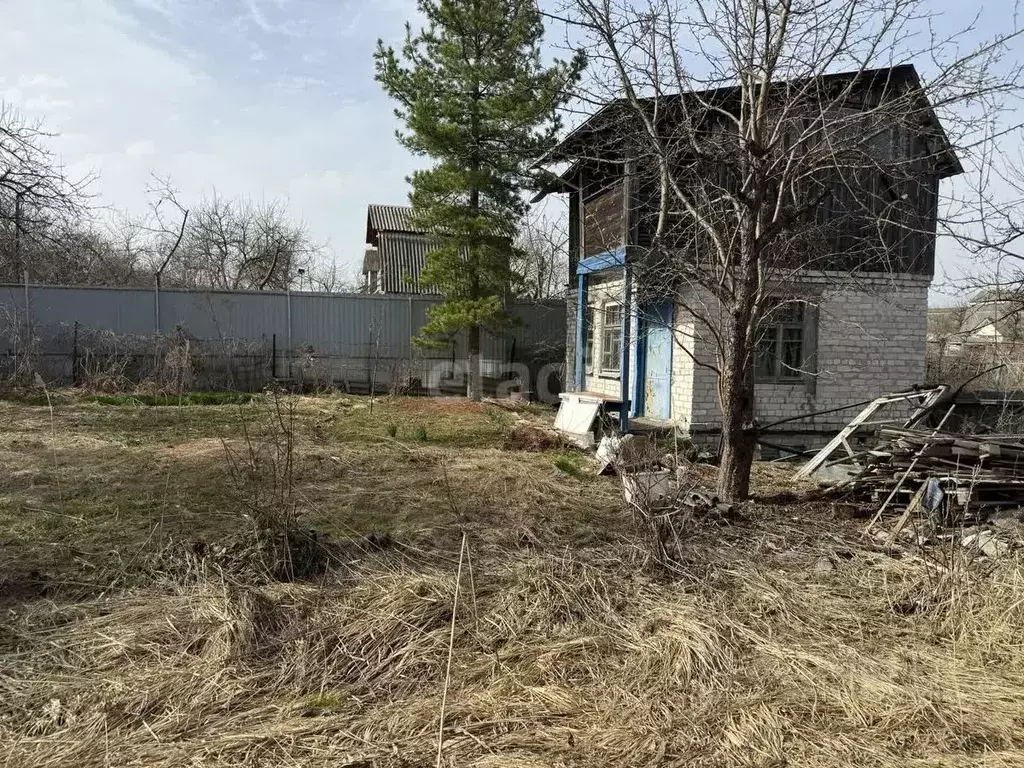 Дом в Брянская область, Брянск Болва садовое общество,  (30 м) - Фото 0