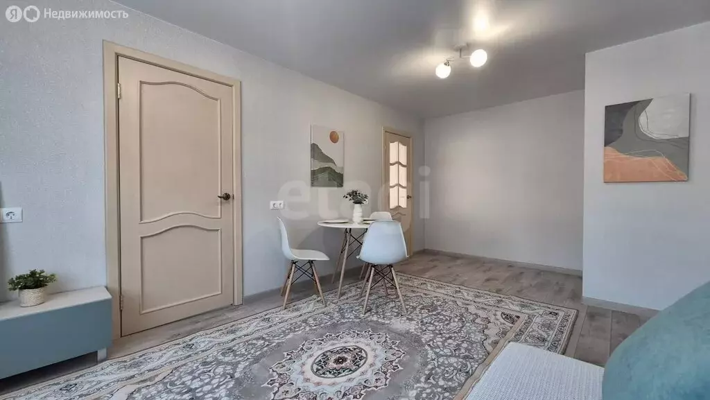 3-комнатная квартира: Миасс, улица Добролюбова, 6 (42.1 м) - Фото 1